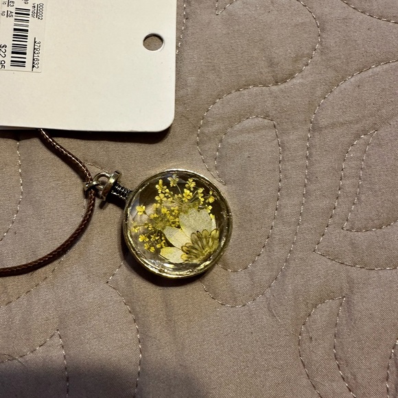 New necklace - Picture 4 of 5